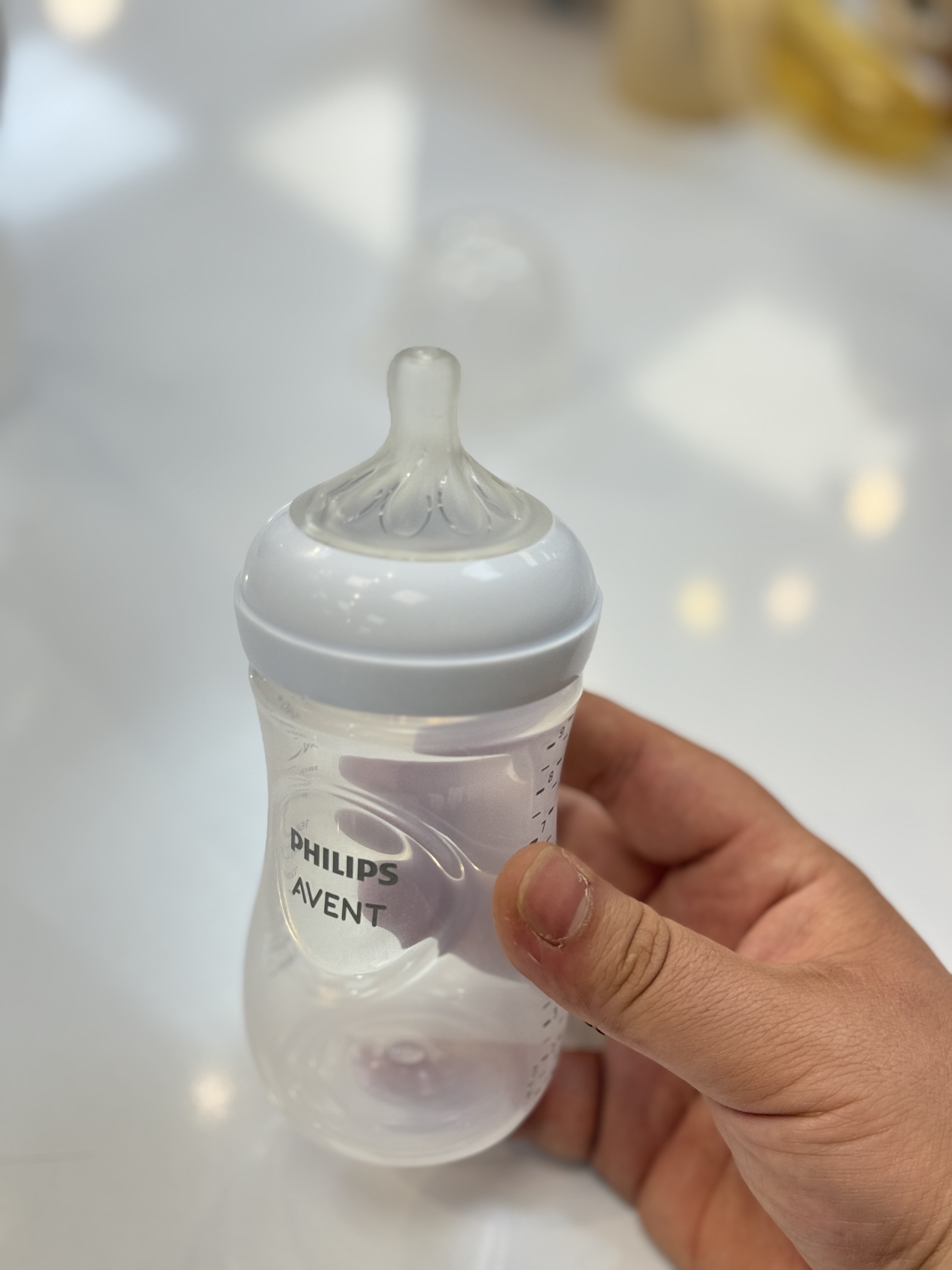 شیشه شیر اونت