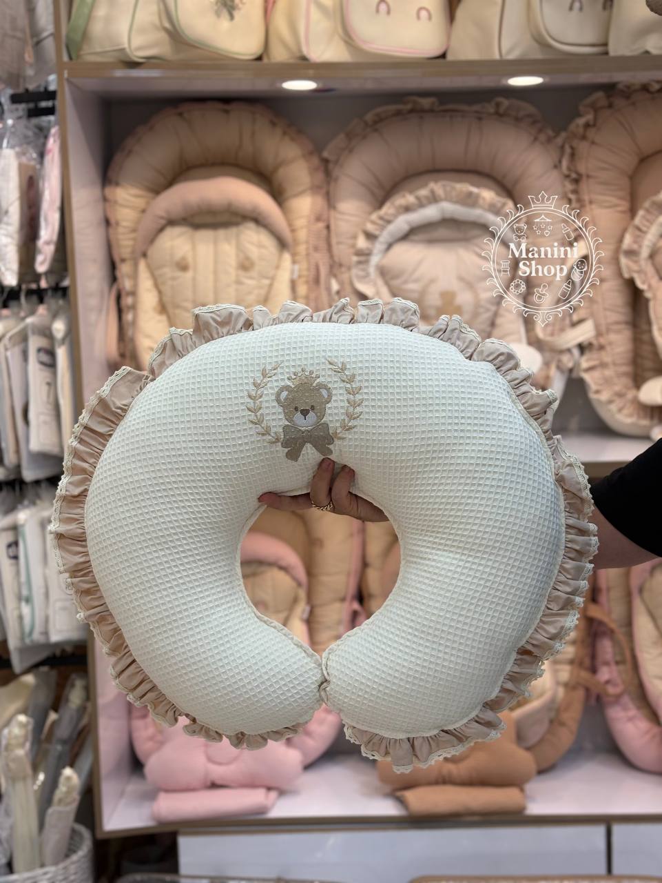 بالشت شیردهی