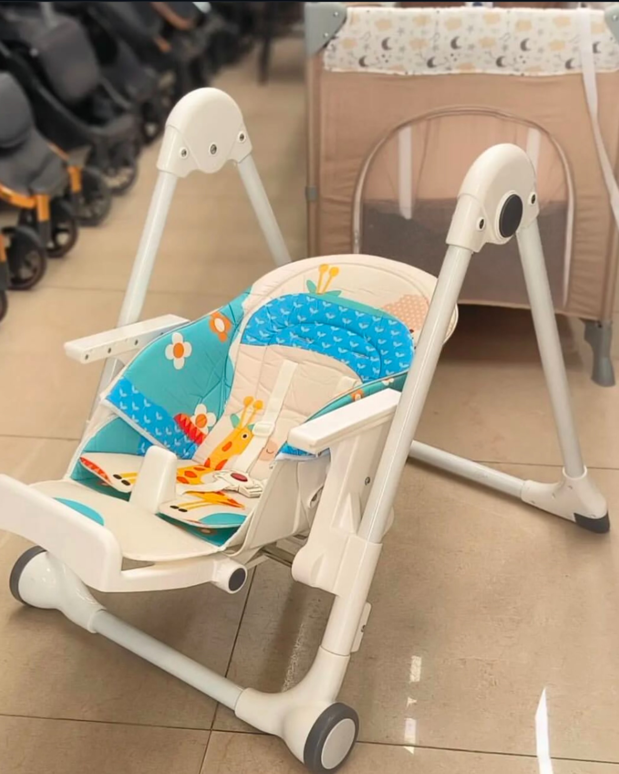 صندلی غذا سوپر بی بی