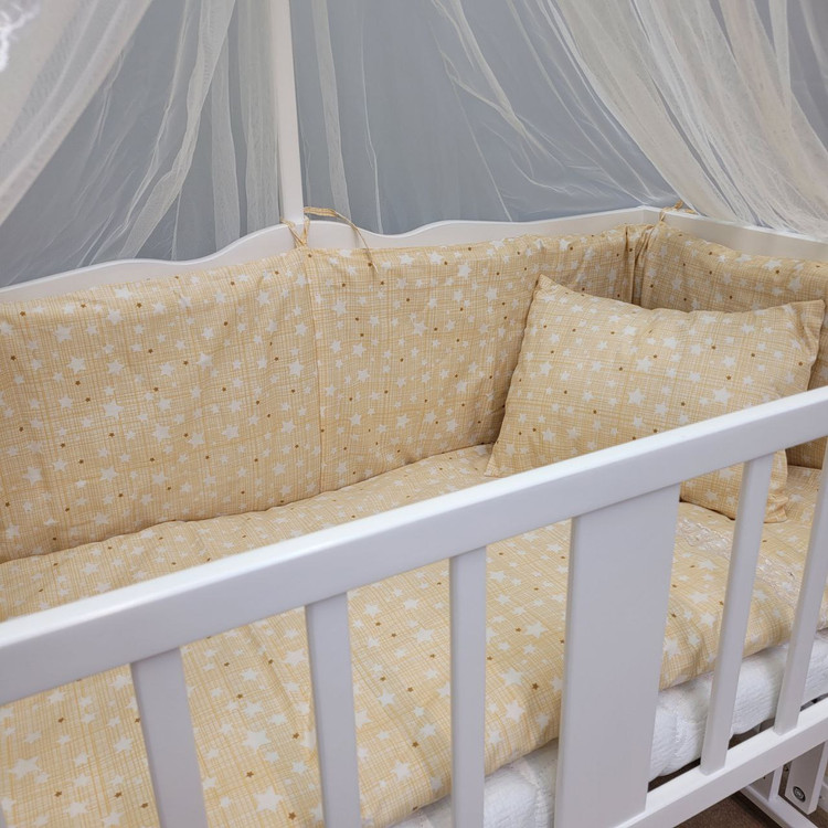 تخت کنارمادر چوبی