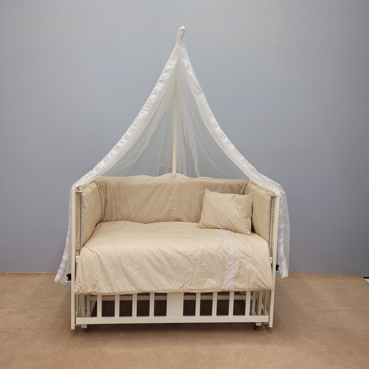 تخت کنار مادر چوبی