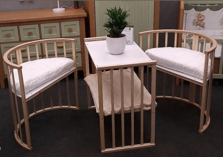 میز غذا خوری چوبی