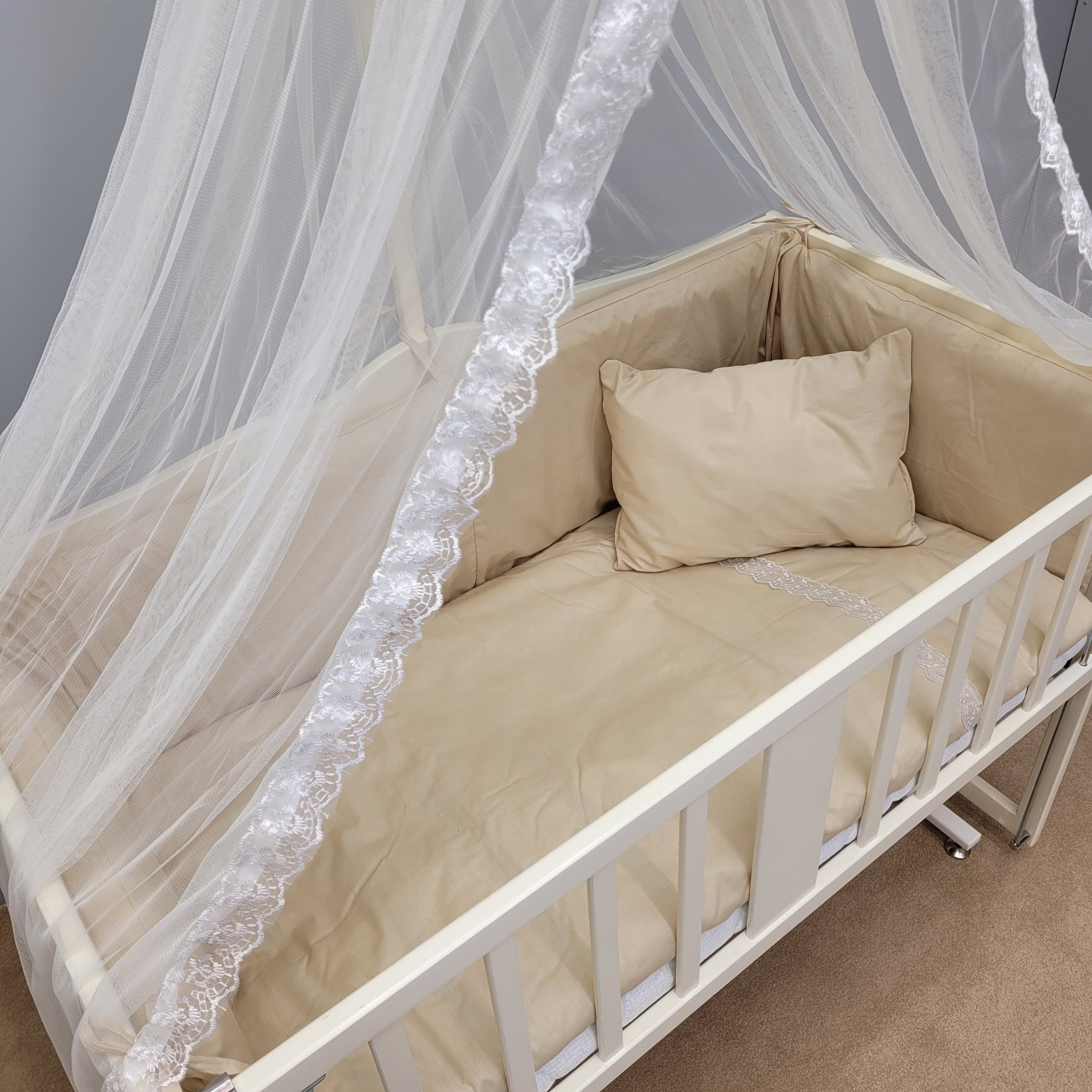 تخت و گهواره امرا