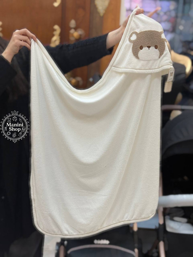 حوله دورپیچ کلاهدار نوزاد Mamasee ترک با گلدوزی ظریف و پارچه نرم – سیسمونی مانینی شاپ