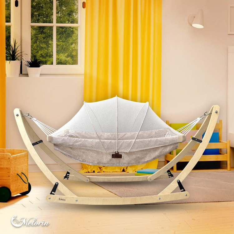 گهواره سنتی چوب راش سیسمونی مانینی شاپ